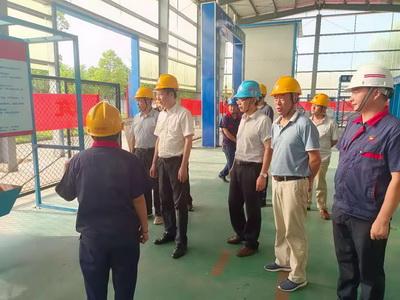 市人大常委会副主任到公司开展调研事情