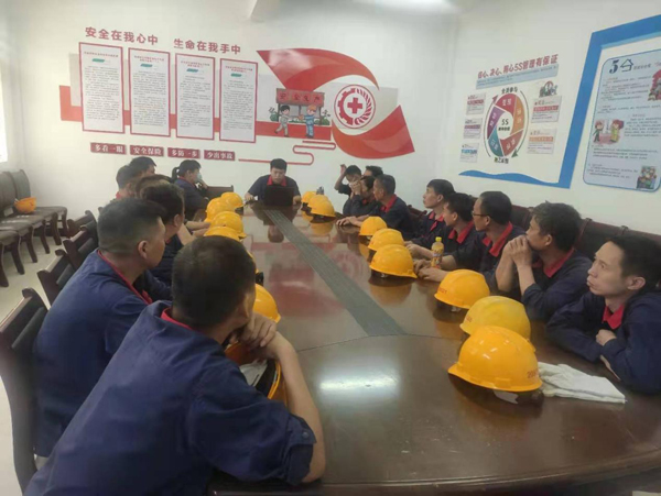 建材公司开展节能降碳宣讲运动