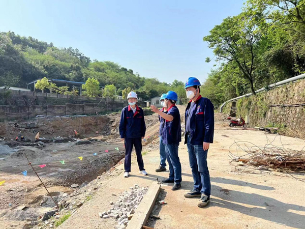 公司党委书记检查指导冬瓜山铜矿尾矿远程运送与制备固化回填项目...