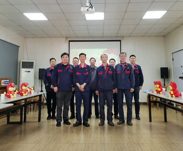 钢构公司召开2022年人才事情会暨表扬会