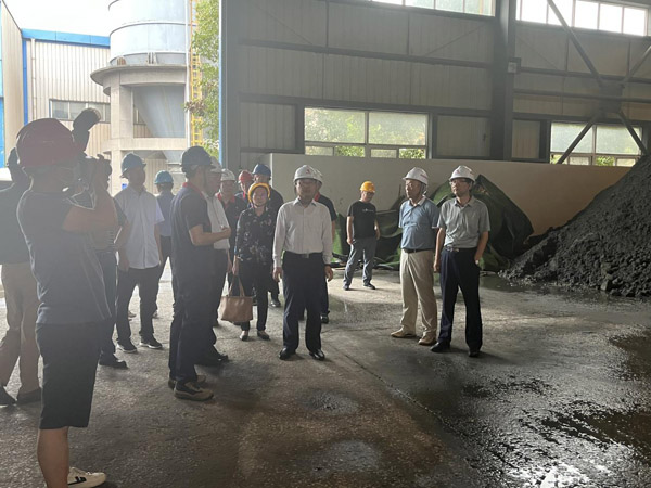 省生态情形厅到建材公司视察