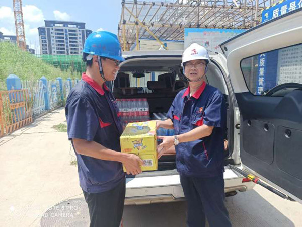 公司党委书记到池州映湖园项目指导事情