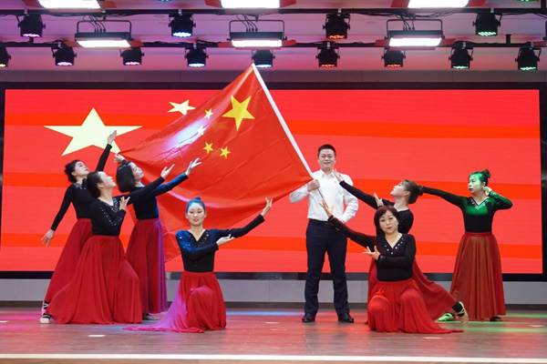 公司举行元宵节系列运动