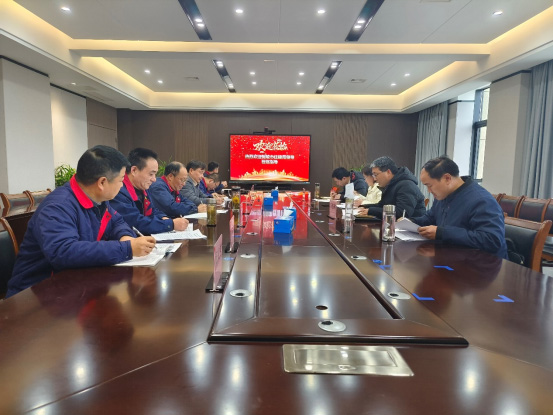 市建工局局长到公司检查指导事情