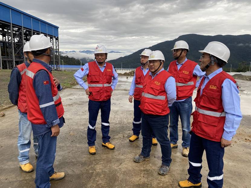 公司总司理到厄瓜多尔分公司调研指导事情