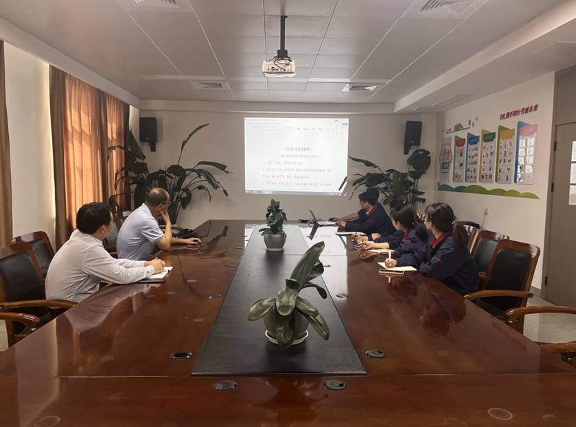 铜基新质料项目“红色工地”党支部召开宣传小组聚会